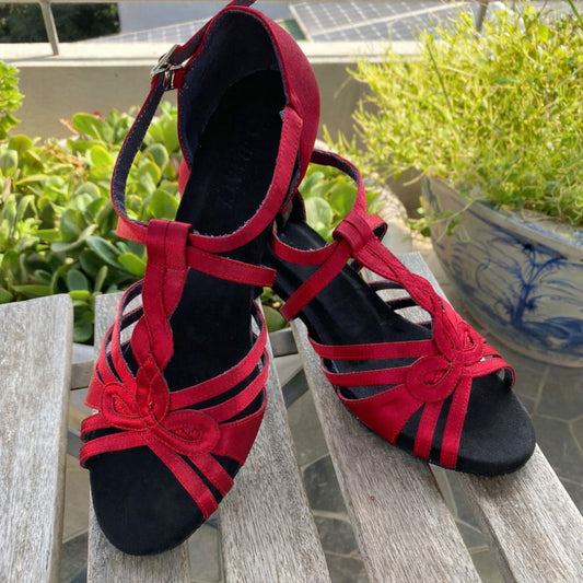 Classical Lady (Free)